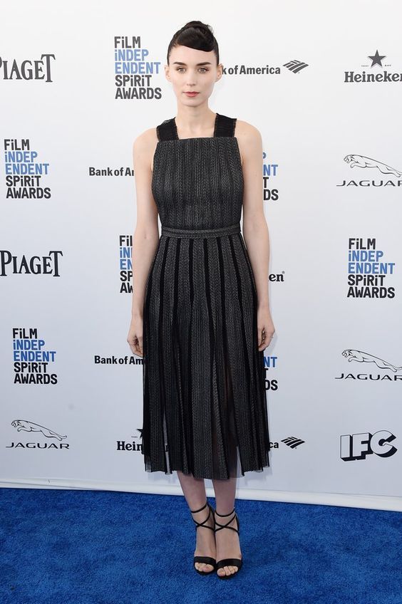 Dress Rooney Mara