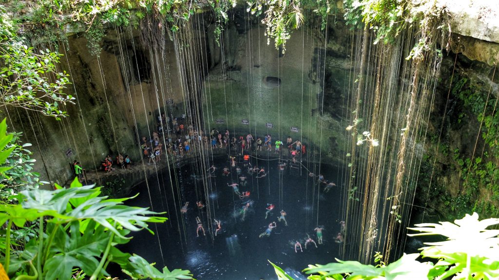 Cenotes en Ribera Maya