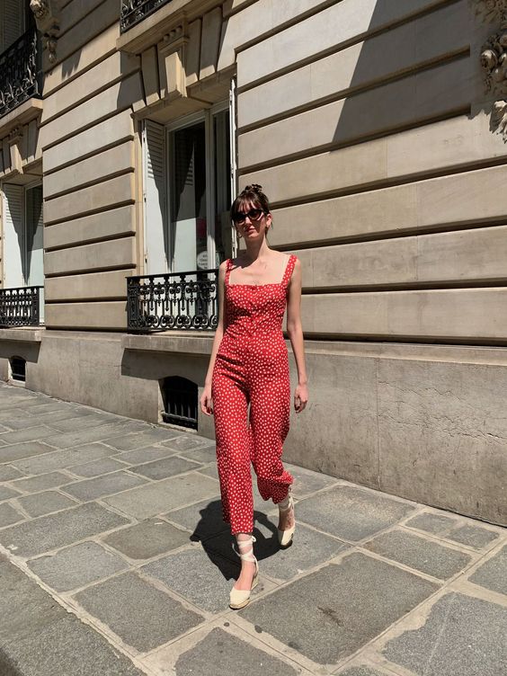 Mono Rojo