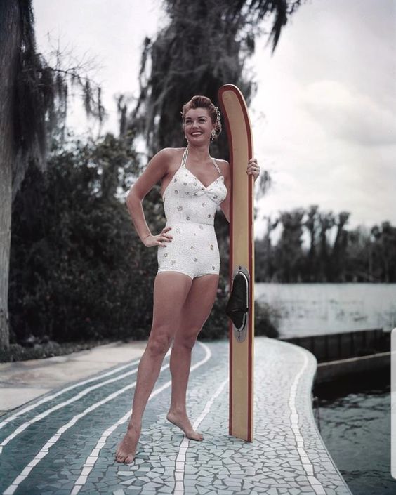 Nadadora Esther Williams