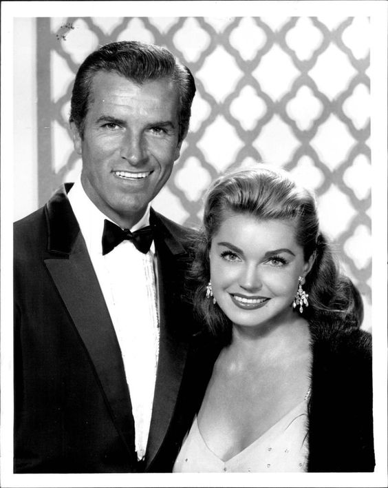Pareja de Actores Años 40