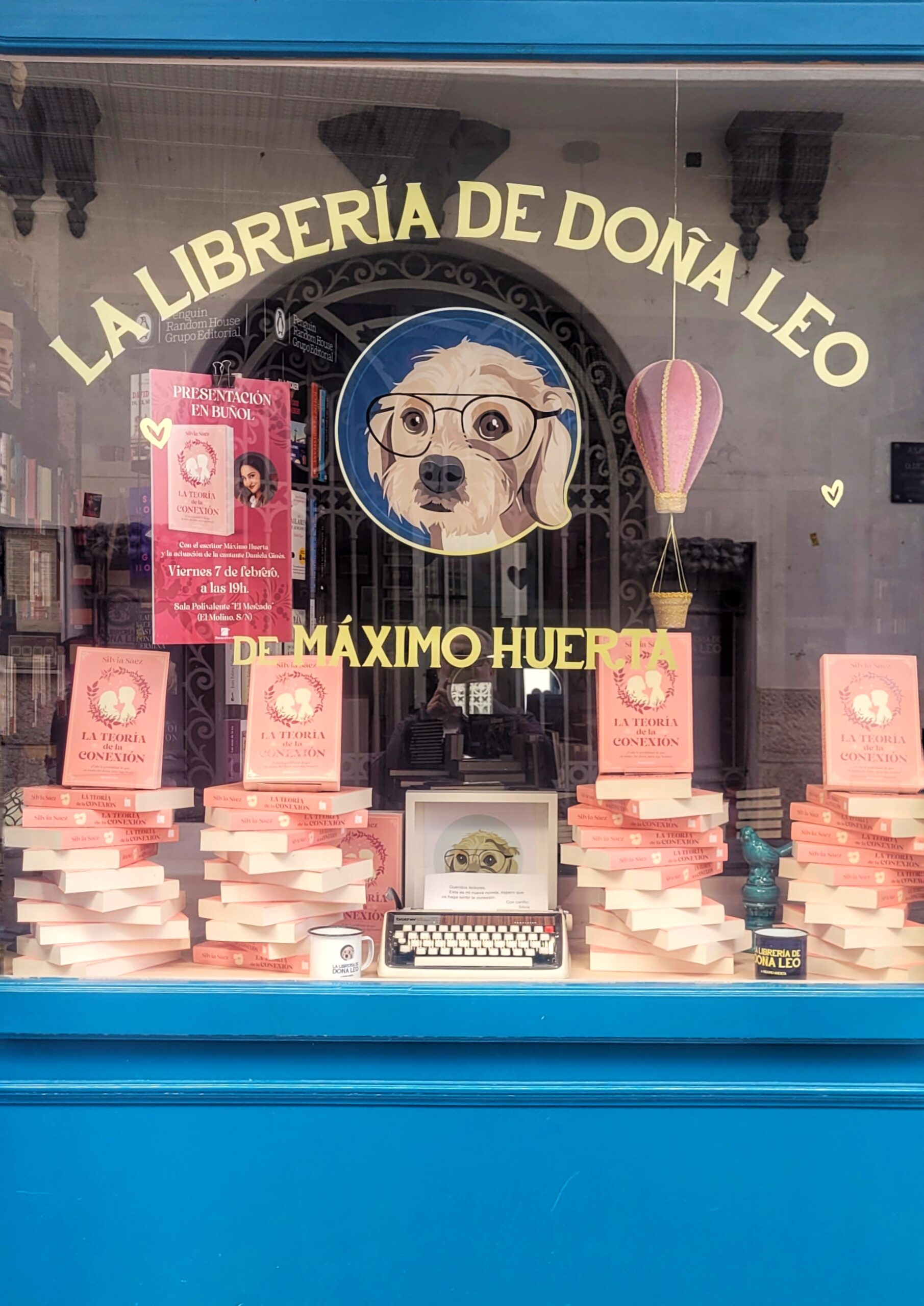 Tienda del Escritor Máximo Huertas en Buñol