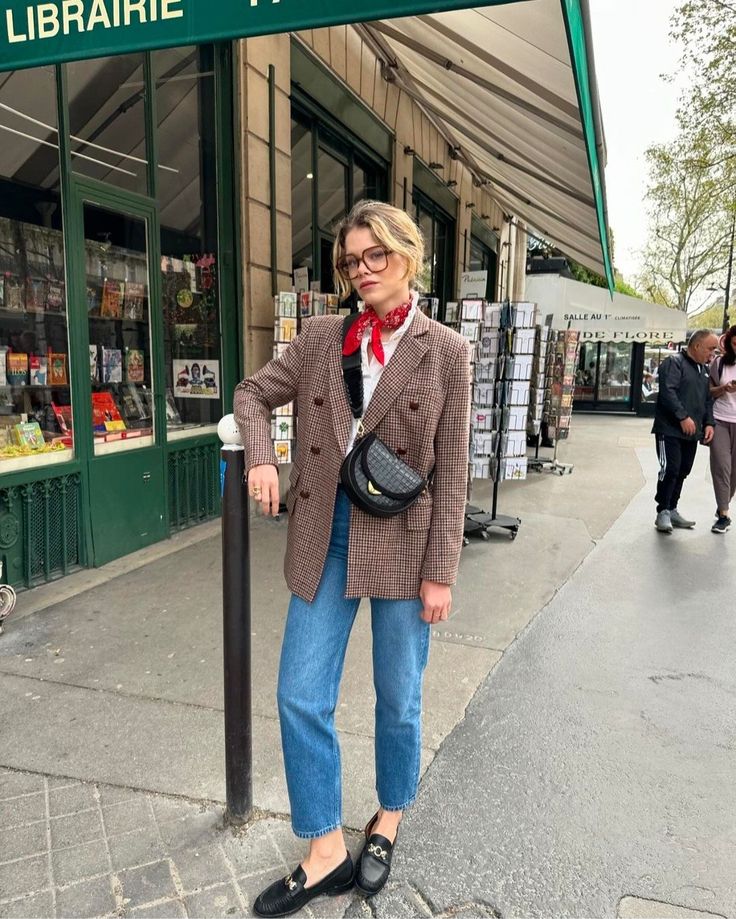 Tweed Look