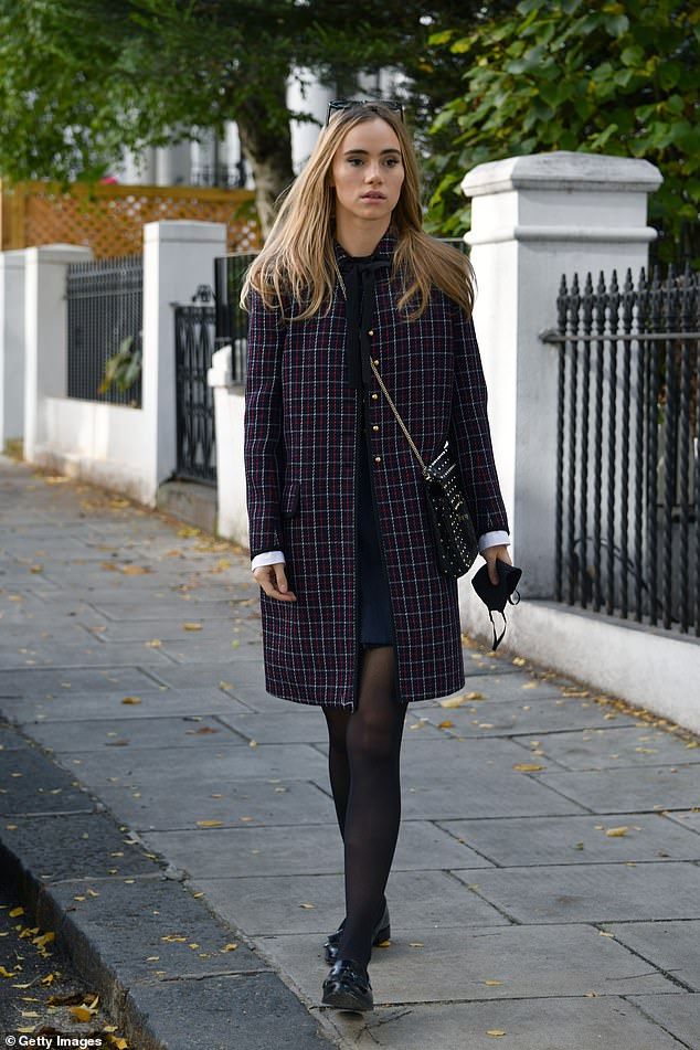 Suki Waterhouse