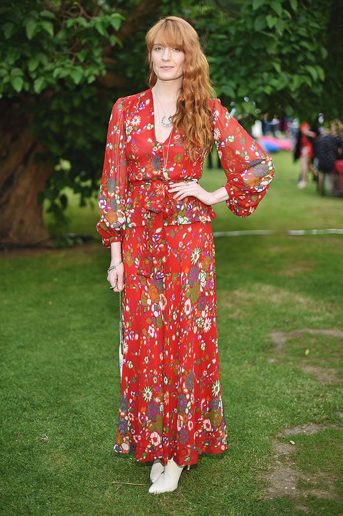 Look con Vestido de Flores